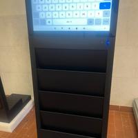 Totem Multimediale Verticale Touch Screen