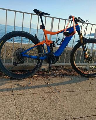 giant trence e+