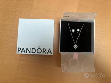 Set orecchini e collana Pandora