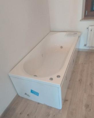 Vasca idromassaggio Jacuzzi Projecta nuova