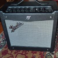 amplificatore fender mustang v2 