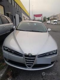 Alfa Romeo 159