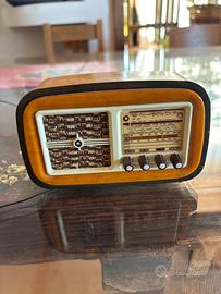 Radio d'epoca miniatura Fabbri Geloso 26G48 - 1954