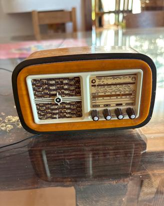 Radio d'epoca miniatura Fabbri Geloso 26G48 - 1954