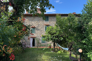 Porzione di casa colonica