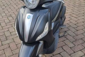 Piaggio Beverly 350 SPORT TOURING IE ABS