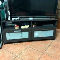 Mobili ikea Brimnes