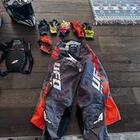 Abbigliamento/caschi/protezioni moto bimbi/ragazzi