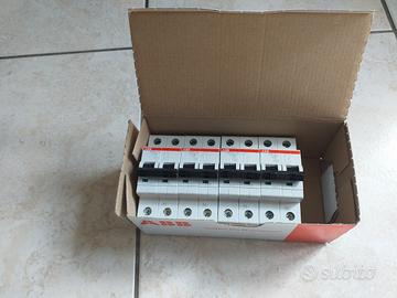 4 MAGNETOTERMICI ABB 2 MODULI C16