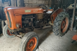 Trattore Fiat 411