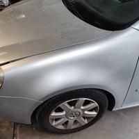 Parafango sinistro VOLKSWAGEN GOLF 5 del 2005