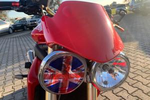 Triumph Street Triple 675 accessoriatissima