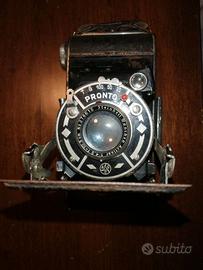 Macchina fotografica d'epoca