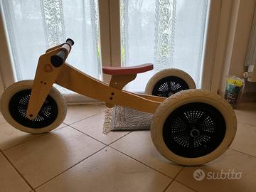 Triciclo in legno 