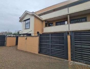 Appartamento a Roma (RM)