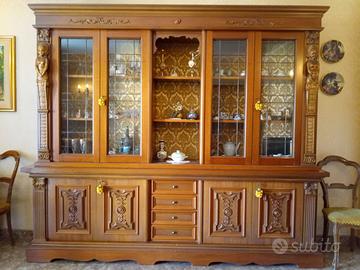 Credenza con vetrina - Mobile da sala con intarsi