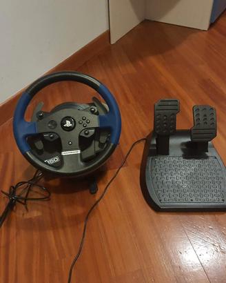 Volante con la pedaliera
