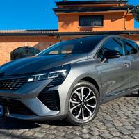 Renault Clio 1.0 tce Techno 90cv