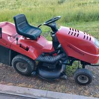 Trattorino tagliaerba CastelGarden 102 hydro