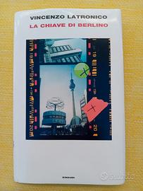 La chiave di Berlino, Vincenzo Latronico