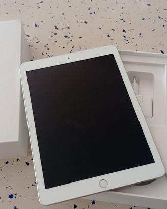 iPhon 128 GB 6th Generetion WiFi