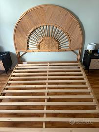 Testiera letto in bambù e struttura letto in legno