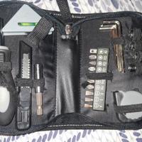 Kit Attrezzi Multiuso con Custodia