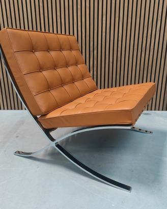 BARCELONA (NUOVA in Stock) di KNOLL Studio