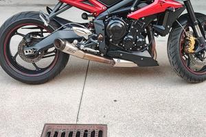 Triuph street triple 675R-Abs
