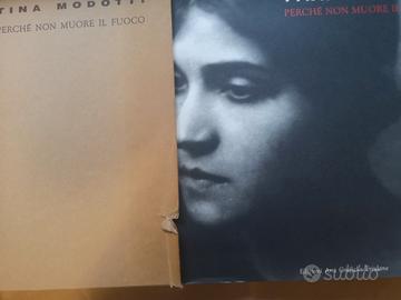 libro di Tina Modotti 