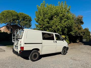 Wolkswagen transporter t4 2.5 TDI