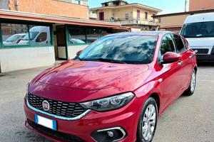 Fiat Tipo 1.6 Mjt S&S 5 porte Lounge