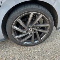 Cerchi e gomme da 18 gmp per golf 8