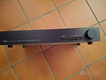 Preamplificatore Yamaha MVS-1