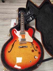 Gibson 335