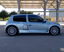 Renault sport Clio v6