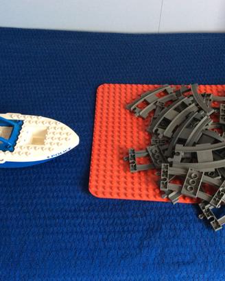Lego duplo base binari e barca polizia