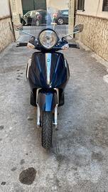 Piaggio Beverly 300 ie