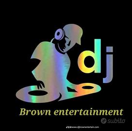 Dj professionale con tutti attrezzature complete