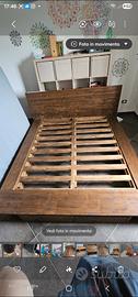 letto artigianale in legno 