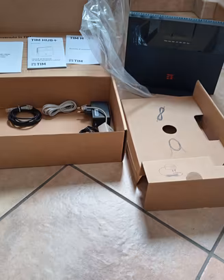 ModemRouter Wi-Fi 6 TIM HUB+ ZTE H388X con scatola