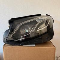 Faro Mercedes Classe E SX A213 906 75 06 KZ