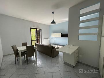 2 LOCALI A CASTROVILLARI