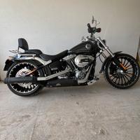 Harley Davidson Breakout