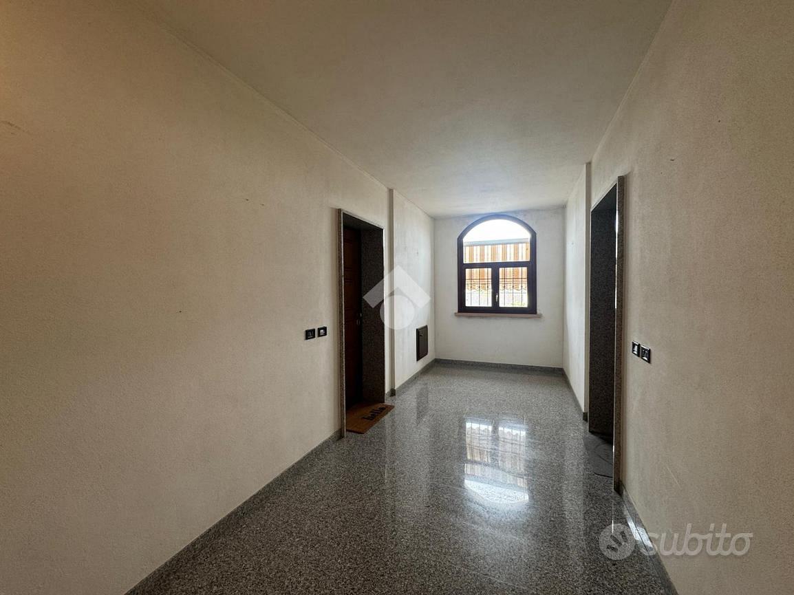Appartamento – Castelnovo di Sotto - Vista 5