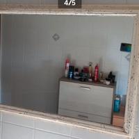 Specchio in radica verniciata