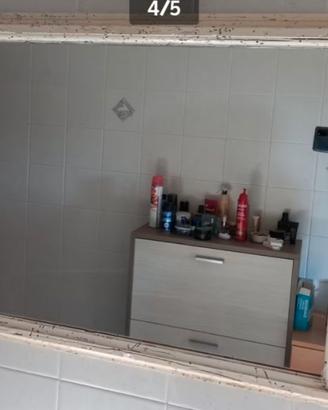 Specchio in radica verniciata