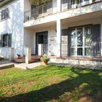 Villa su lotto di 1.280 m² con parco di 1.100 m²