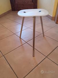 piccolo sgabello 