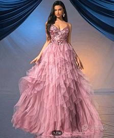 abito da festa rosa, con paillettes